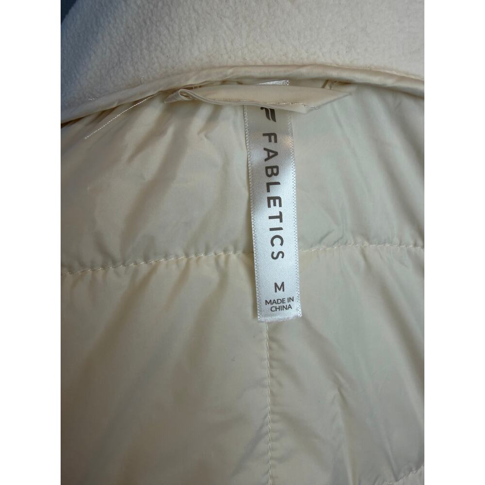 Fabletics Medium Puffer Jacket Full Zip White Qui… - image 4